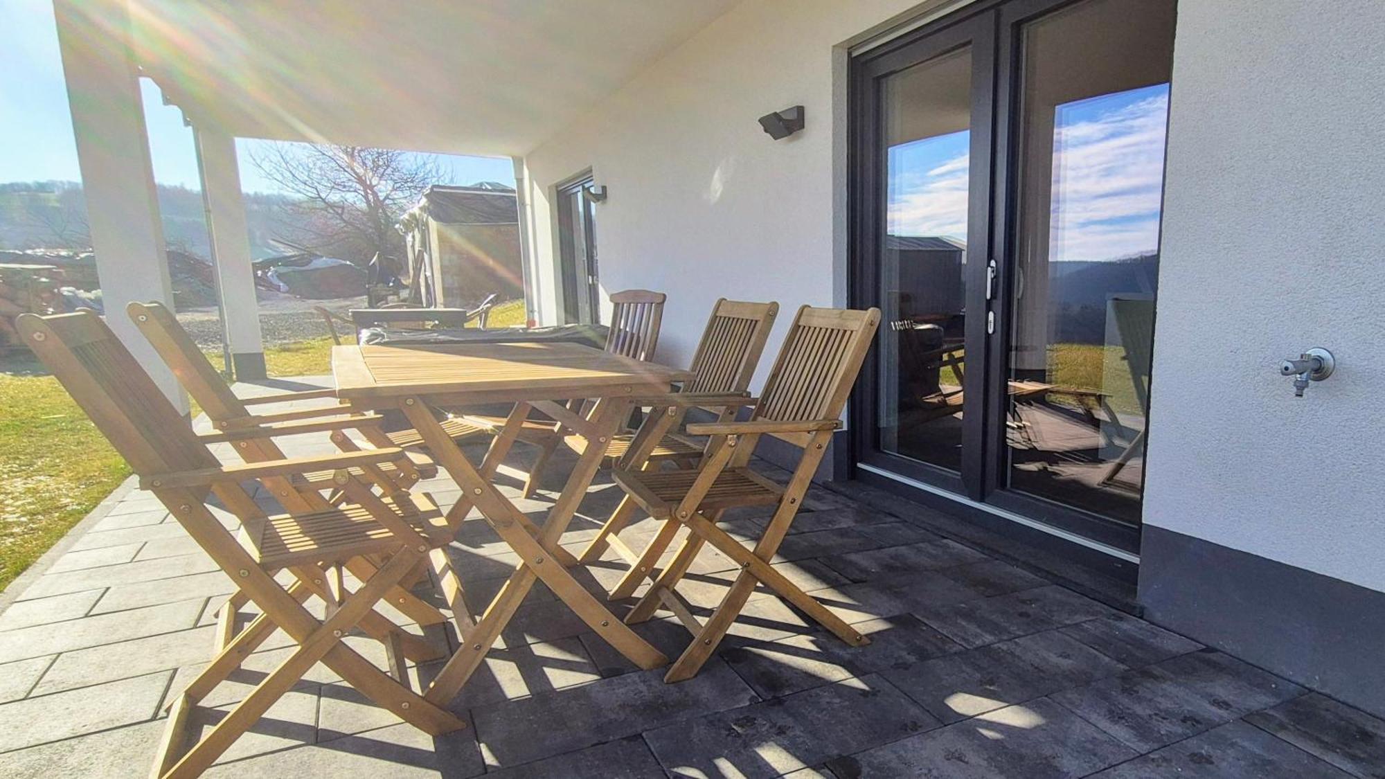 Serenity Vista Retreat Bnb Bescheid Экстерьер фото